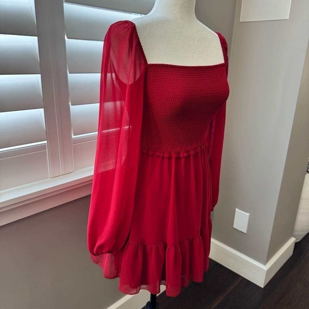 Aritzia - Wilfred Elegant Red Smocked Dress - Picture 2 of 6